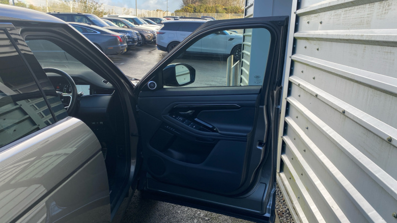 Land Rover Range Rover Evoque 1.5 P300e R-Dynamic HSE 5dr Auto Hatchback